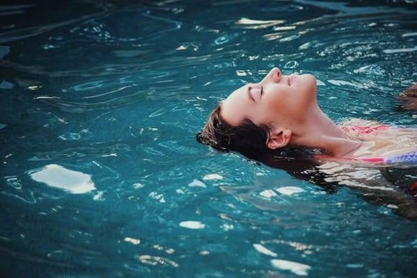 Les Meilleurs Campings 4 étoiles en Ardèche avec Piscine : Votre Guide Ultime pour des Vacances de Rêve